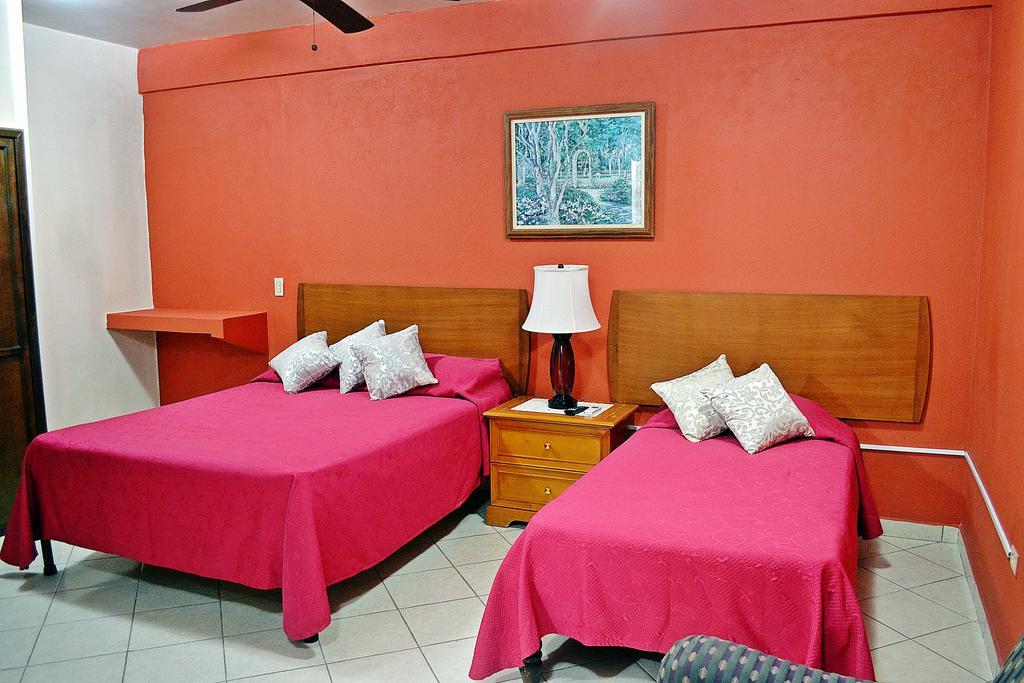Hotel Marina Del Sol La Paz B.C.S Habitación foto